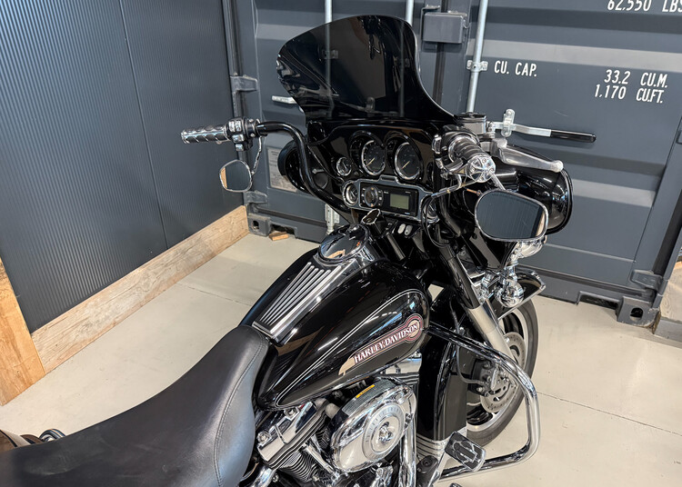 *FLHTC Electra Glide Classic 2007