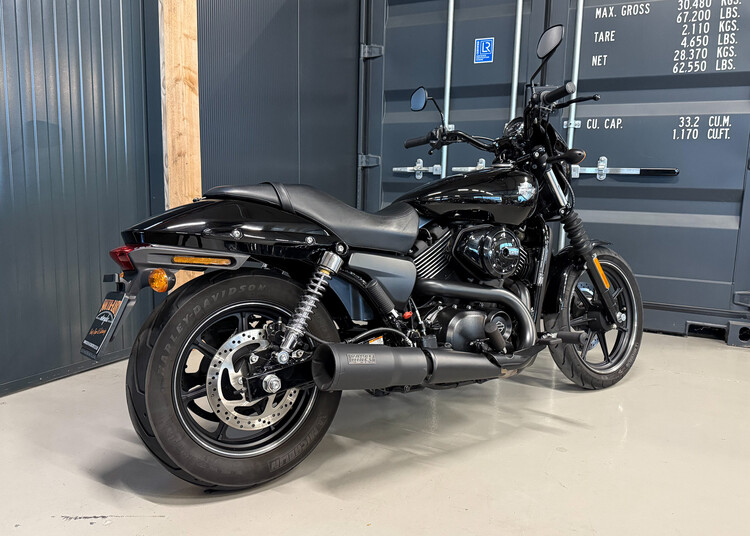 *XG STREET 750 2015