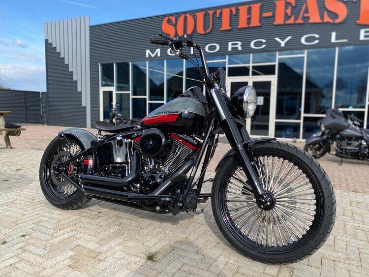 Custom bobber 2006