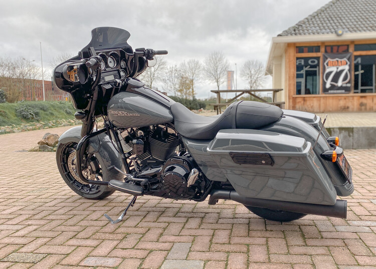 Street glide Custom 2011