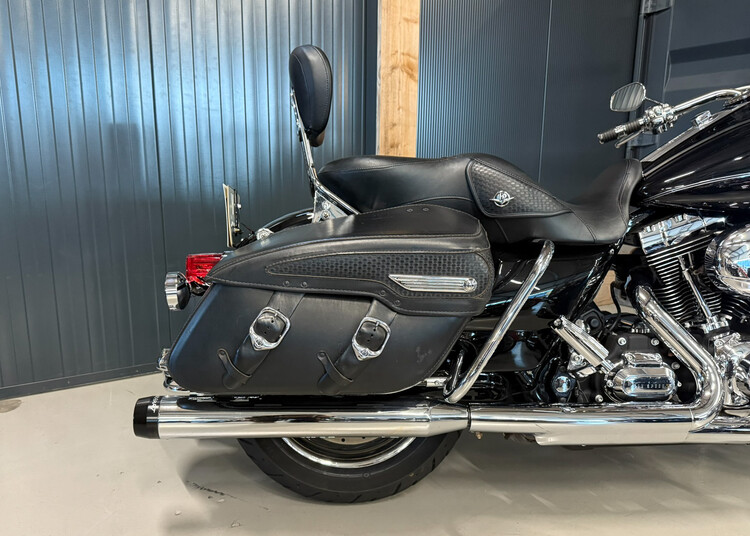 FLHRC Road King Classic 2009