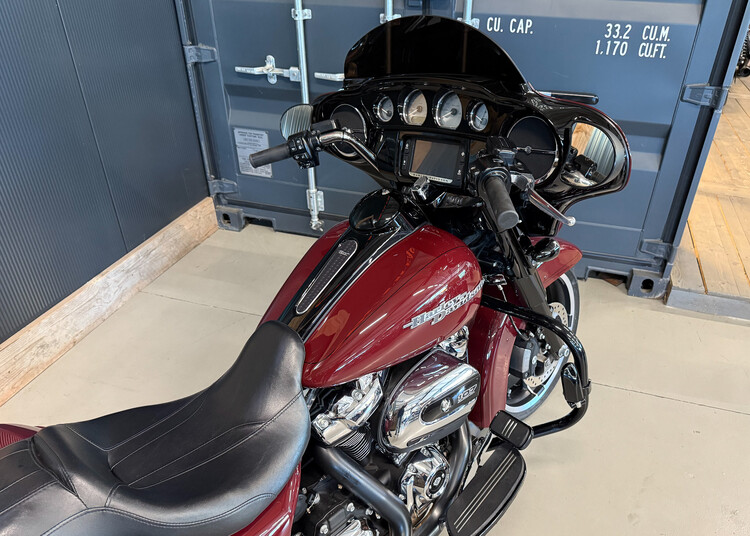 FLHXS Street Glide Special 107 2017