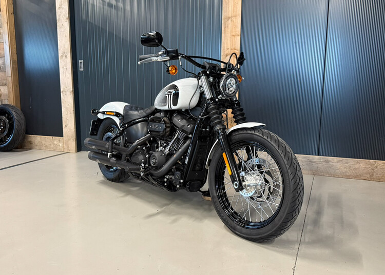 FXBBS - Street Bob 114 2021