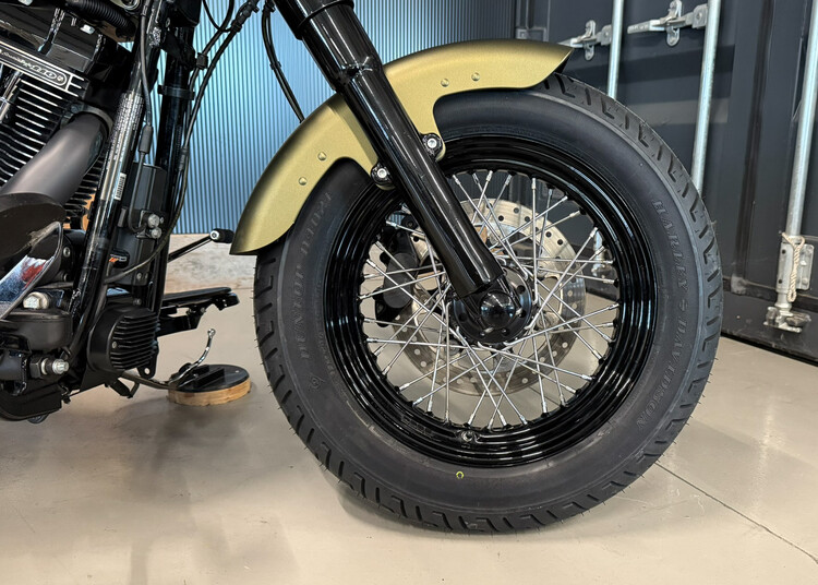FLSS - Softail Slim S 2016