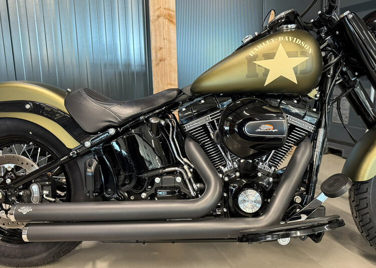 FLSS - Softail Slim S 2016