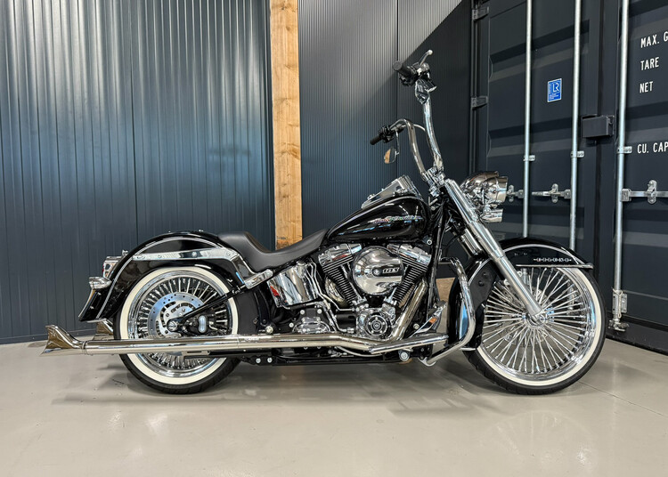 FLSTN 2016 Heritage Softail Deluxe 