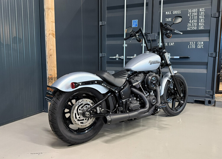 FXBB Street Bob 107 2020