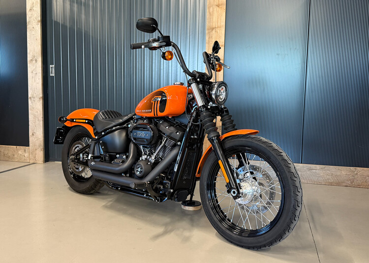 FXBBS Street Bob 114 2021