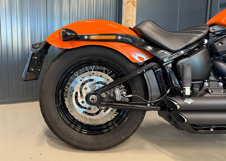 FXBBS Street Bob 114 2021