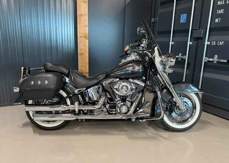FLSTN Heritage Softail Deluxe 2008