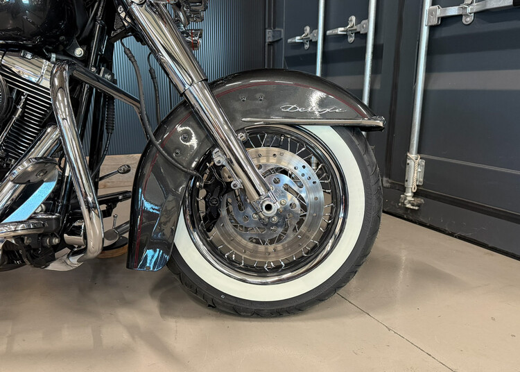 FLSTN Heritage Softail Deluxe 2008