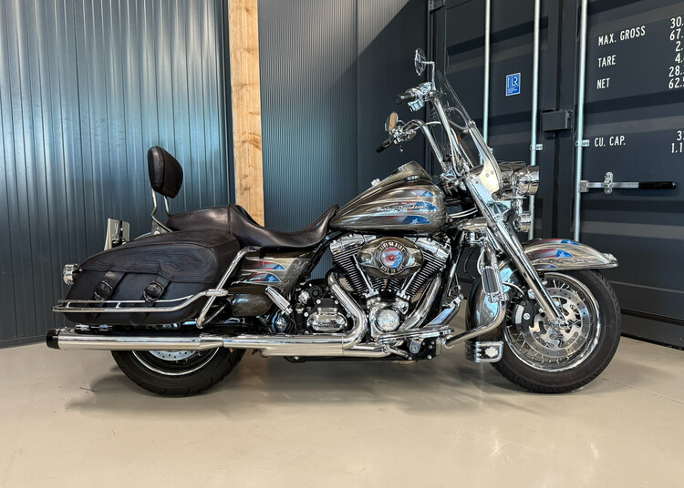 Road King Classic FLHRCI 2009