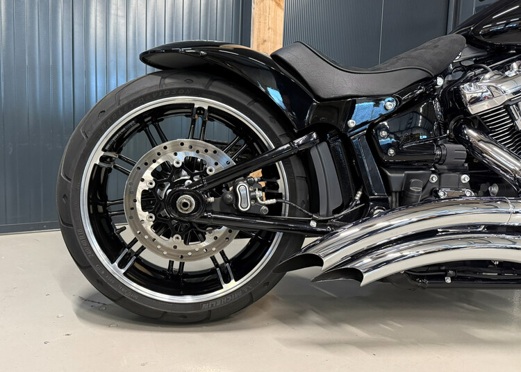 FXBRS Breakout 114 2018