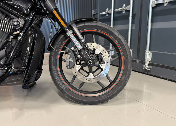 *Night Rod Special VRSCDX 2014