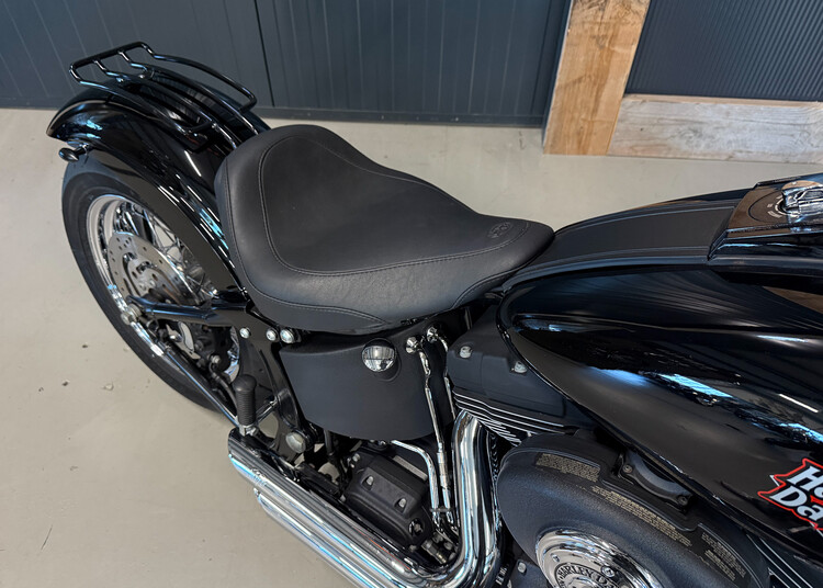 FXSTB Softail Night Train 2000