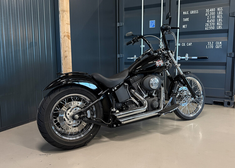 FXSTB Softail Night Train 2000