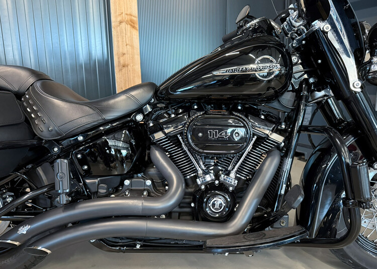 FLHCS Heritage Softail Classic 114 2019