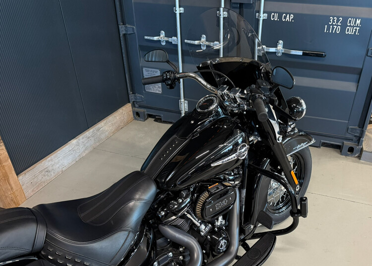FLHCS Heritage Softail Classic 114 2019