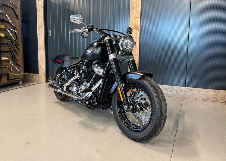 FLS Softail Slim 2020