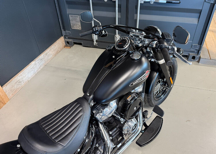 FLS Softail Slim 2020