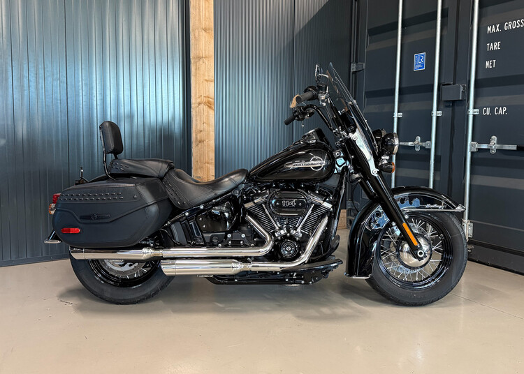 FLHCS Heritage Softail Classic 114 2020