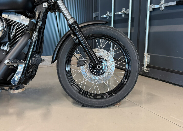 FXDB Street Bob 2008