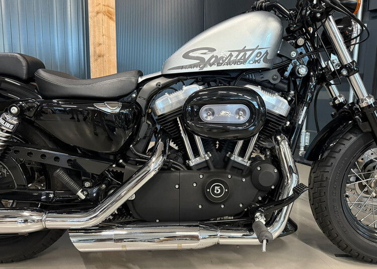XL 1200 X Forty Eight Sportster 2010