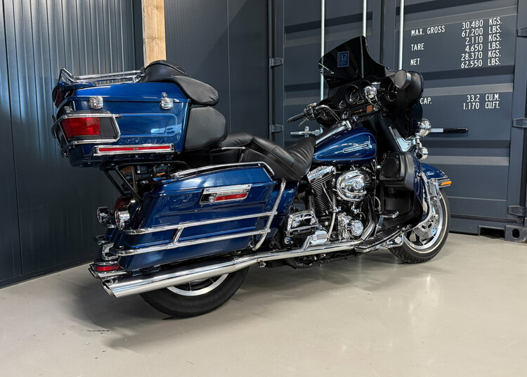 FLHTC Electra Glide Classic 1999