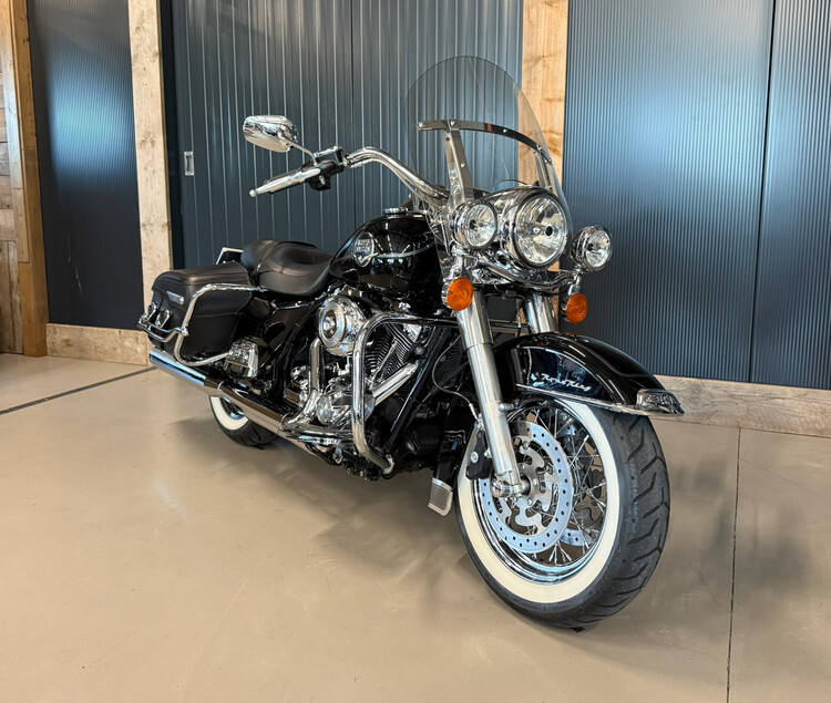 FLHRC Road King Classic 2009