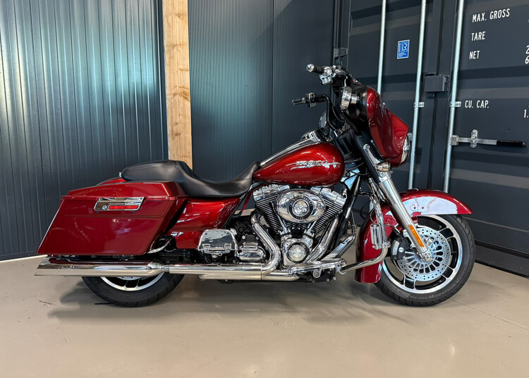 FLHX Street Glide 2009