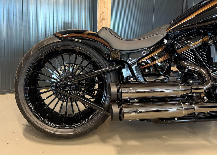 'Dark Flame' Custom Fatboy