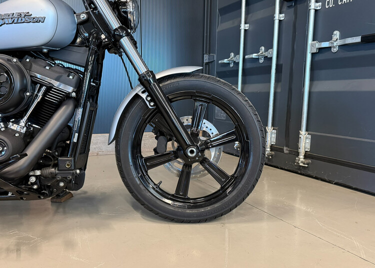 *FXBB Street Bob 107 2020