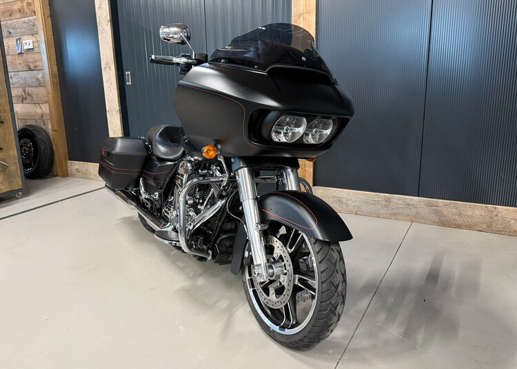 FLTRXS Road Glide 103 2014/2015