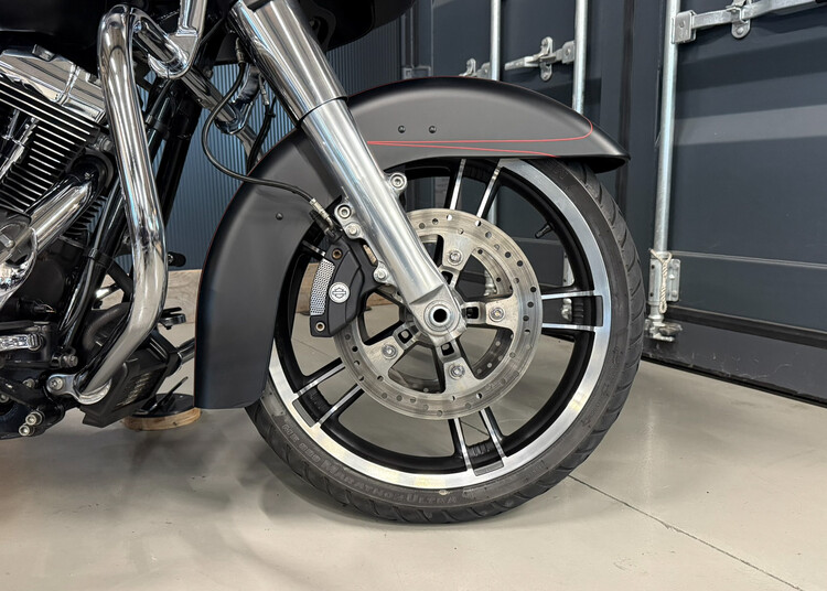 FLTRXS Road Glide 103 2014/2015