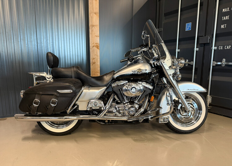 FLHRCI Road King Classic 2003