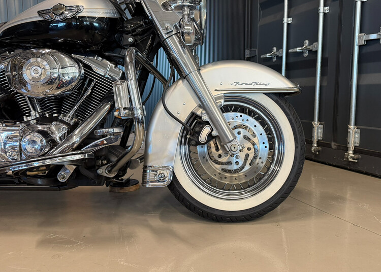 FLHRCI Road King Classic 2003