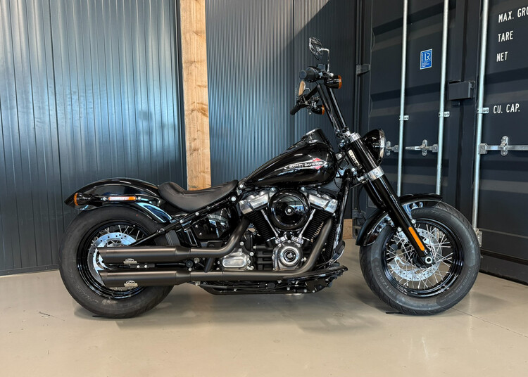 FLS Softail Slim 2012