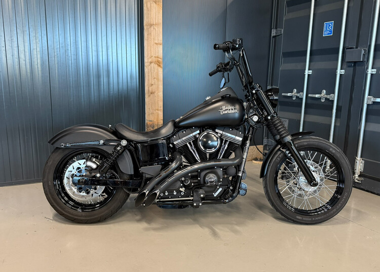 FXDB Street Bob 103 2017