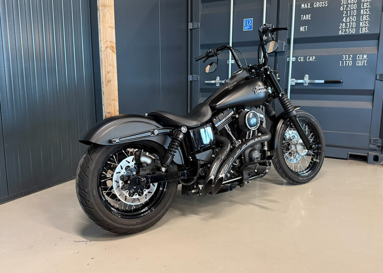 FXDB Street Bob 103 2017