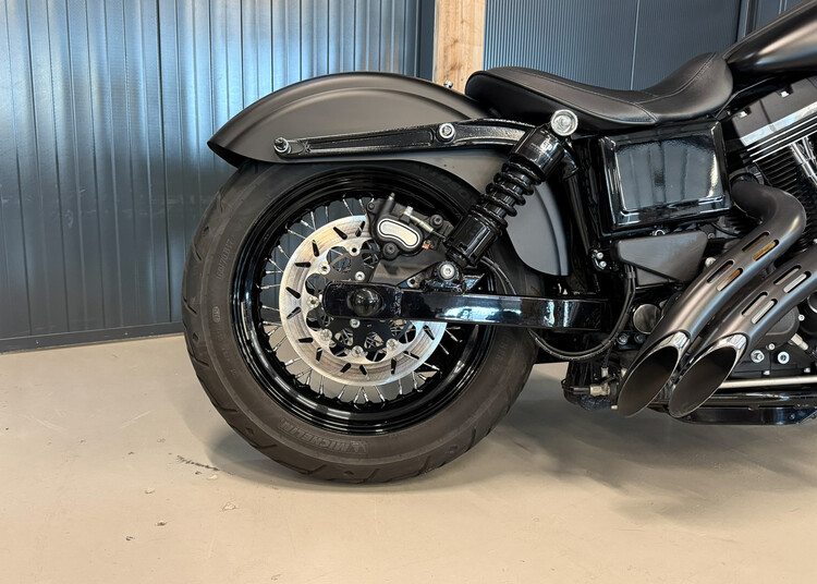 FXDB Street Bob 103 2017