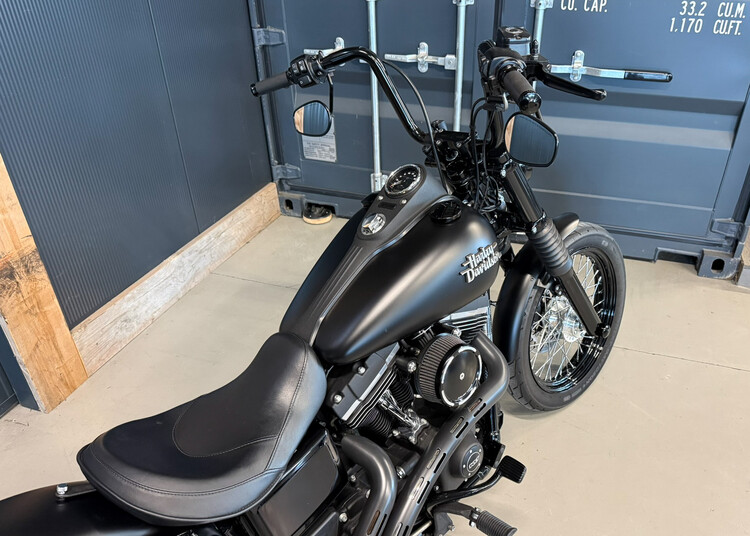 FXDB Street Bob 103 2017