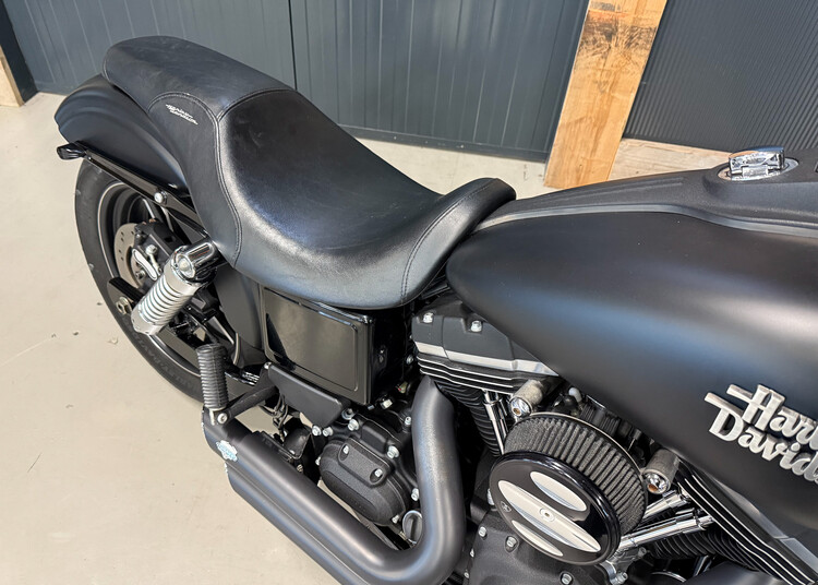 *FXDBC Street Bob 2016