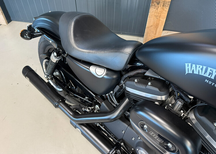 XL 883 N Sportster Iron 2015