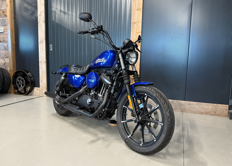 XL 883 N Sportster Iron 2017