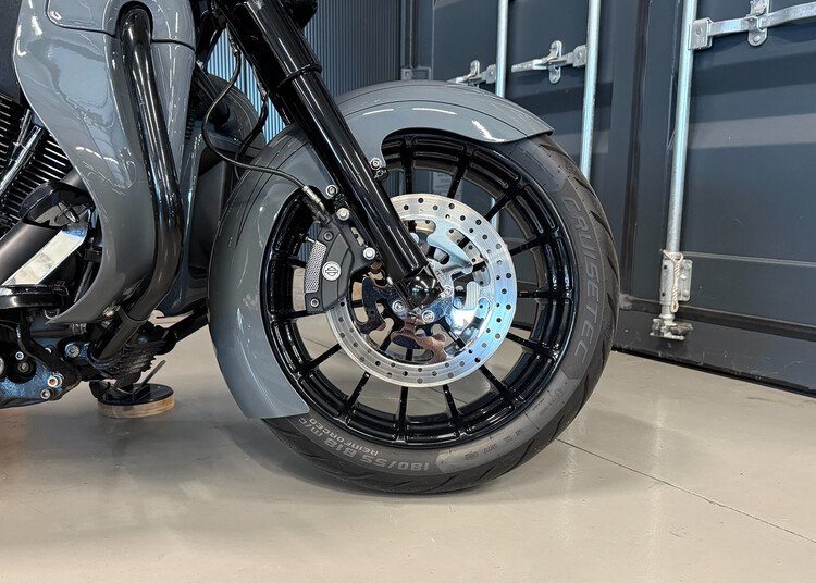 FLHXS Street Glide Special 2013