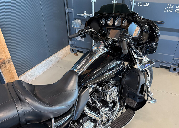 FLHTK Electra Glide Ultra Classic Limited 2016