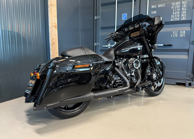FLHXS Street Glide Special 114 2021