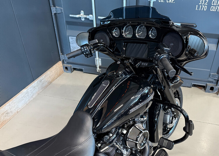 FLHXS Street Glide Special 114 2021