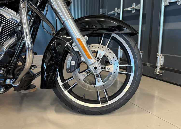 FLHXS 2015 Street Glide Special