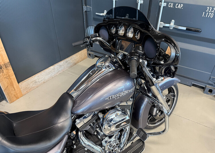 FLHXS Street Glide Special 2015
